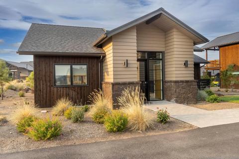 19138 Gateway Loop, Bend, OR 97702 photo 3