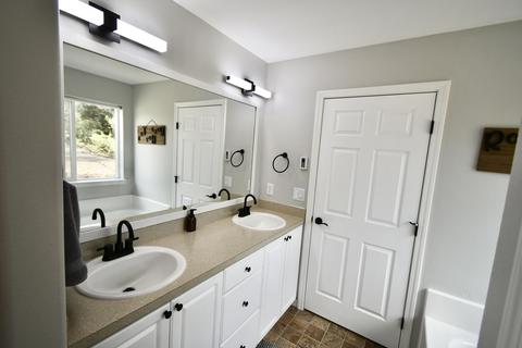 21305 Gift Rd, Bend, OR 97703 photo 39