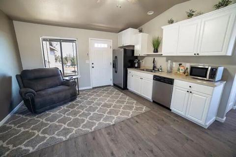 21305 Gift Rd, Bend, OR 97703 photo 9