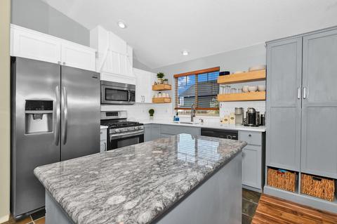 63317 Vogt Rd, Bend, OR 97701 photo 1
