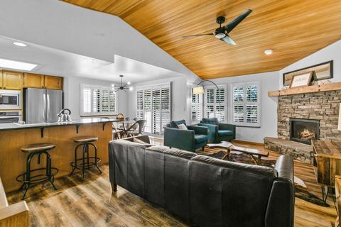 17826 W Core Rd, Sunriver, OR 97707 photo 3