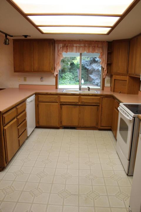 492 Vincent Ave, Central Point, OR 97502 photo 11