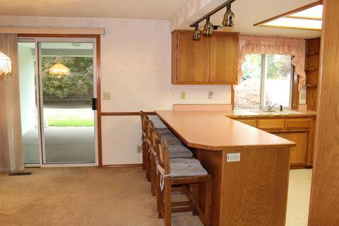 492 Vincent Ave, Central Point, OR 97502 photo 10