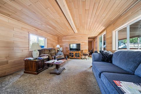 421 Stevens Rd #60, Eagle Point, OR 97524 photo 2