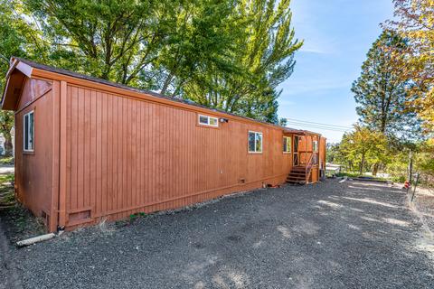 421 Stevens Rd #60, Eagle Point, OR 97524 photo 7