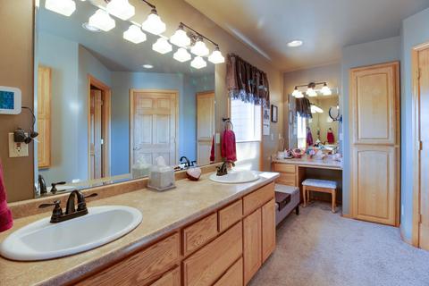 61110 Ropp Ln, Bend, OR 97702 photo 28
