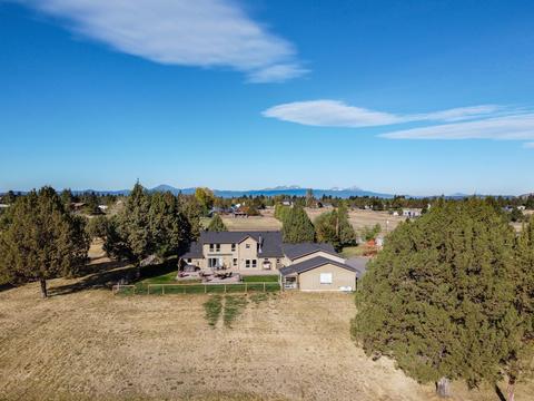 61110 Ropp Ln, Bend, OR 97702 photo 9