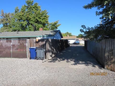 10232 Wright Ave, Klamath Falls, OR 97603 photo 29