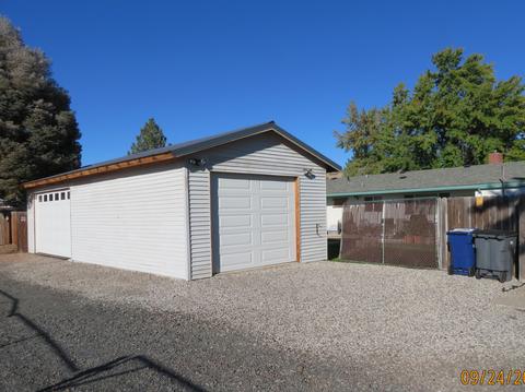 10232 Wright Ave, Klamath Falls, OR 97603 photo 24
