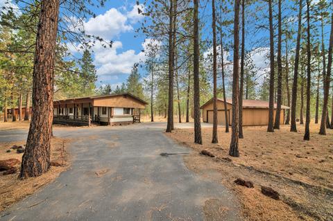 14779 Bluegrass Loop, Sisters, OR 97759 photo 2