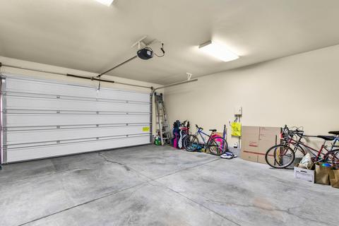 61574 Devils Lake Dr, Bend, OR 97702 photo 26