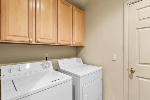 61574 Devils Lake Dr, Bend, OR 97702 photo 23