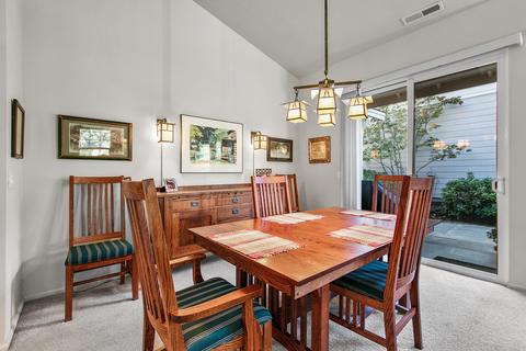 61574 Devils Lake Dr, Bend, OR 97702 photo 12