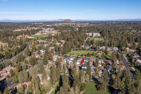 61574 Devils Lake Dr, Bend, OR 97702 photo 29