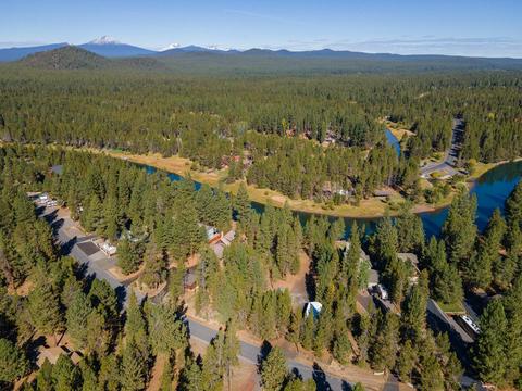 17208 Crane Dr, Bend, OR 97707 photo 2