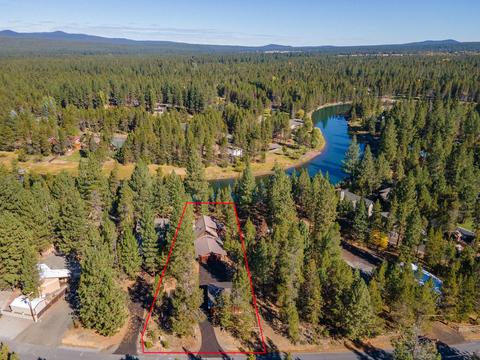 17208 Crane Dr, Bend, OR 97707 photo 1
