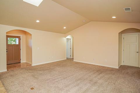 663 Sheffield Dr, Eagle Point, OR 97524 photo 11