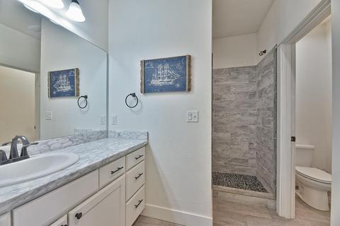 1080 Lexington Dr, Eagle Point, OR 97524 photo 17