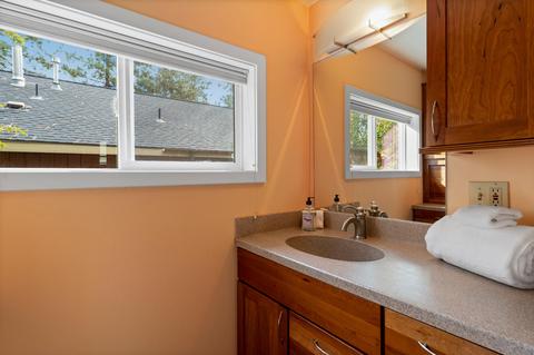 1507 NW Ithaca Ave, Bend, OR 97703 photo 21