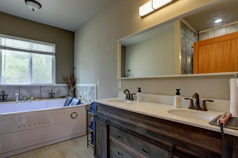 8116 Reeve Rd, La Pine, OR 97739 photo 11
