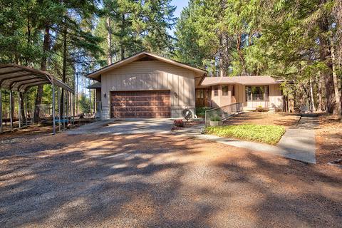 150 Combs Dr, Merlin, OR 97532 photo 2