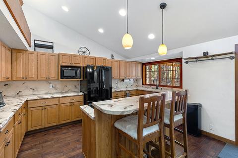 150 Combs Dr, Merlin, OR 97532 photo 11
