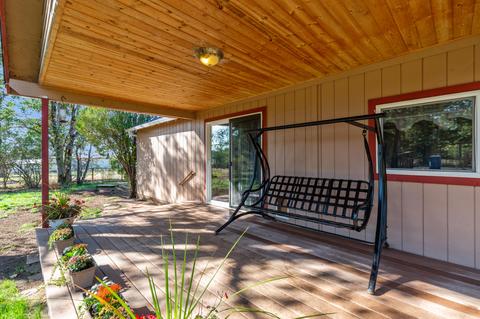 140 Daryl Ln, Eagle Point, OR 97524 photo 2