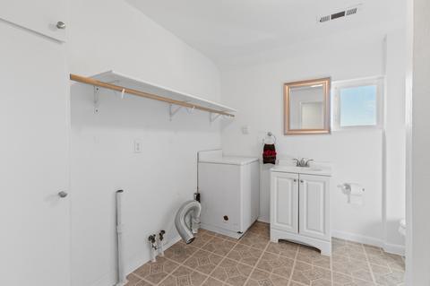 140 Daryl Ln, Eagle Point, OR 97524 photo 21