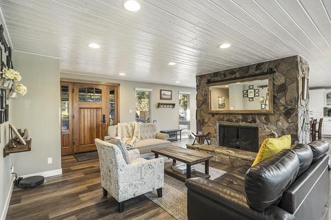 1630 NE Northview Dr, Bend, OR 97701 photo 7