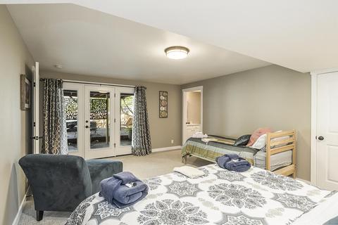 1630 NE Northview Dr, Bend, OR 97701 photo 40
