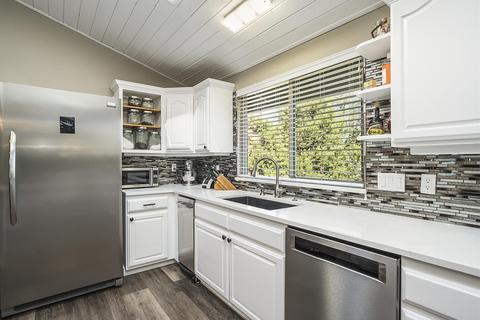 1630 NE Northview Dr, Bend, OR 97701 photo 13
