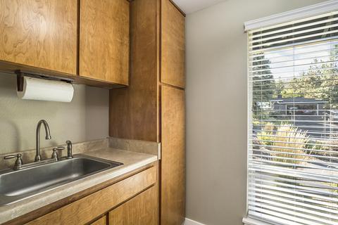 1630 NE Northview Dr, Bend, OR 97701 photo 23