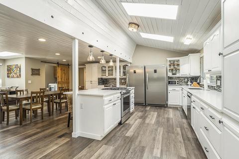 1630 NE Northview Dr, Bend, OR 97701 photo 12