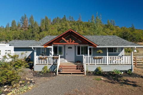 18730 Hwy 62, Eagle Point, OR 97524 photo 1