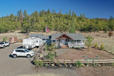 18730 Hwy 62, Eagle Point, OR 97524 photo 2