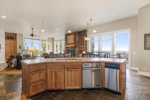 3344 NW Starview Dr, Bend, OR 97703 photo 8