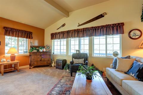 65530 78th St, Bend, OR 97703 photo 2