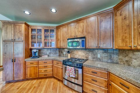 20935 Vail Run Ct, Bend, OR 97702 photo 9