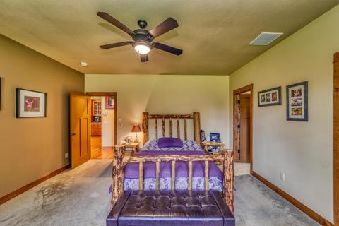 20935 Vail Run Ct, Bend, OR 97702 photo 16