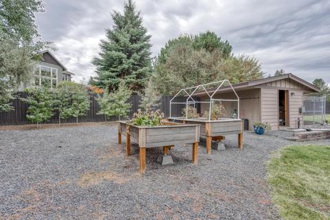 20935 Vail Run Ct, Bend, OR 97702 photo 33