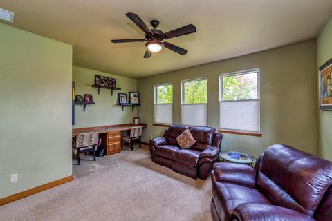 20935 Vail Run Ct, Bend, OR 97702 photo 15
