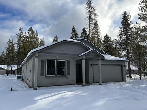 51320 Evans Way, La Pine, OR 97739 photo 2