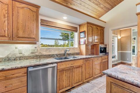 18575 Couch Market Rd, Bend, OR 97703 photo 16