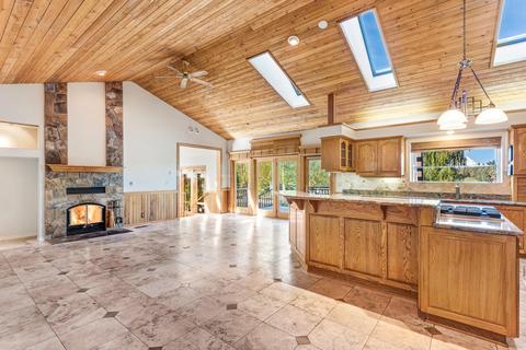 18575 Couch Market Rd, Bend, OR 97703 photo 12