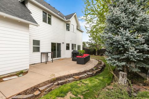 368 SE Soft Tail Loop, Bend, OR 97702 photo 37