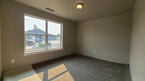 981 Stonewater Dr, Eagle Point, OR 97524 photo 9
