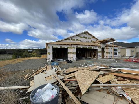 981 Stonewater Dr, Eagle Point, OR 97524 photo 3