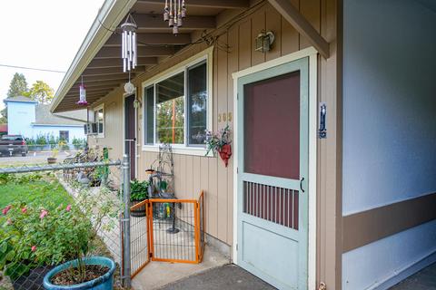 308-312 Third St, Phoenix, OR 97535 photo 16