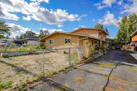 308-312 Third St, Phoenix, OR 97535 photo 21