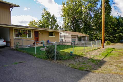 308-312 Third St, Phoenix, OR 97535 photo 18